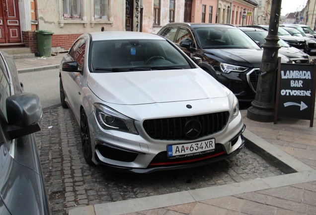 Mercedes-Benz CLA 45 AMG C117