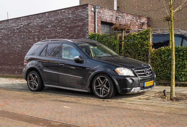 Mercedes-Benz ML 63 AMG W164 2009
