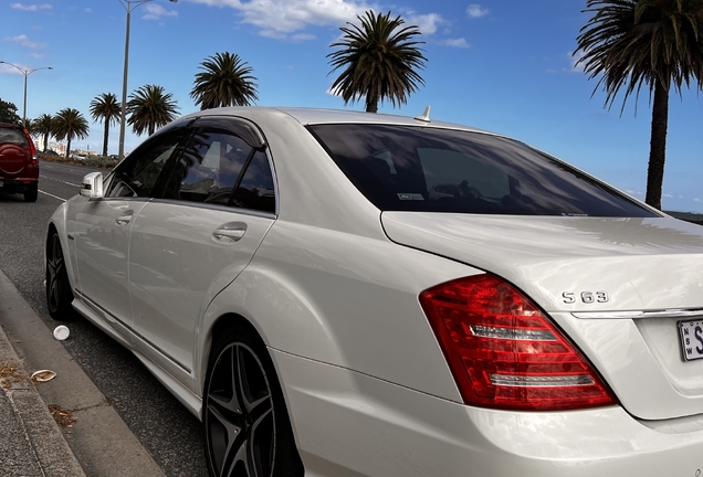 Mercedes-Benz S 63 AMG W221 2010