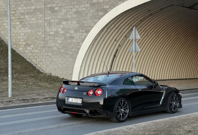 Nissan GT-R 2017