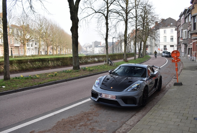 Porsche 718 Cayman GT4 RS Weissach Package