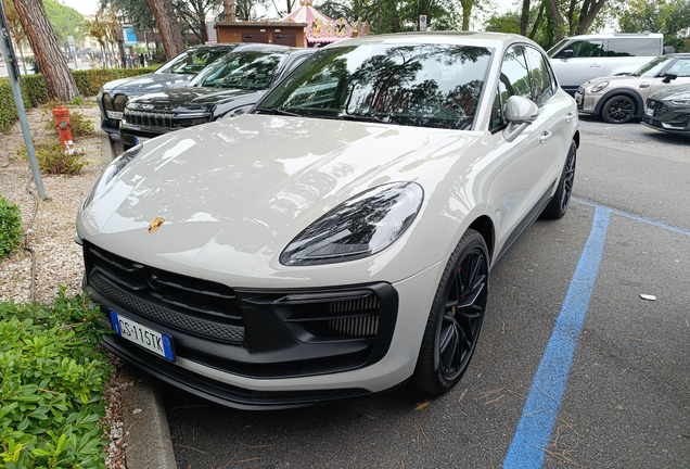 Porsche 95B Macan GTS MkIII