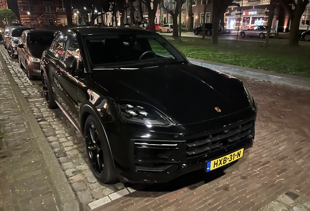Porsche Cayenne Coupé Turbo E-Hybrid