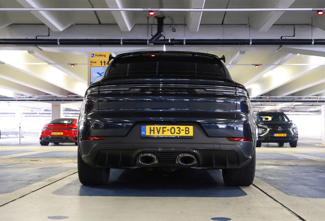 Porsche Cayenne Coupé Turbo E-Hybrid