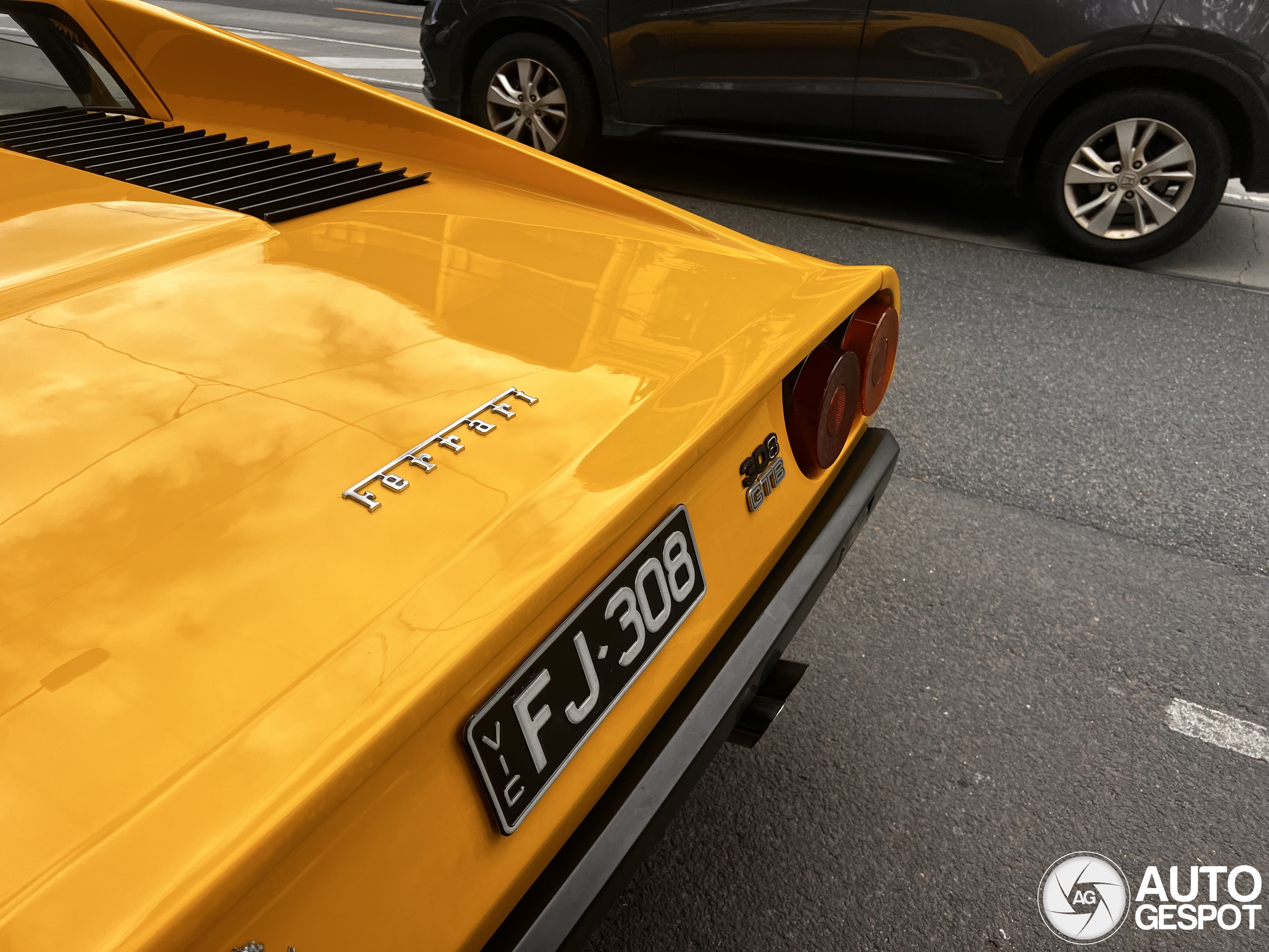 Ferrari 308 GTB Vetroresina