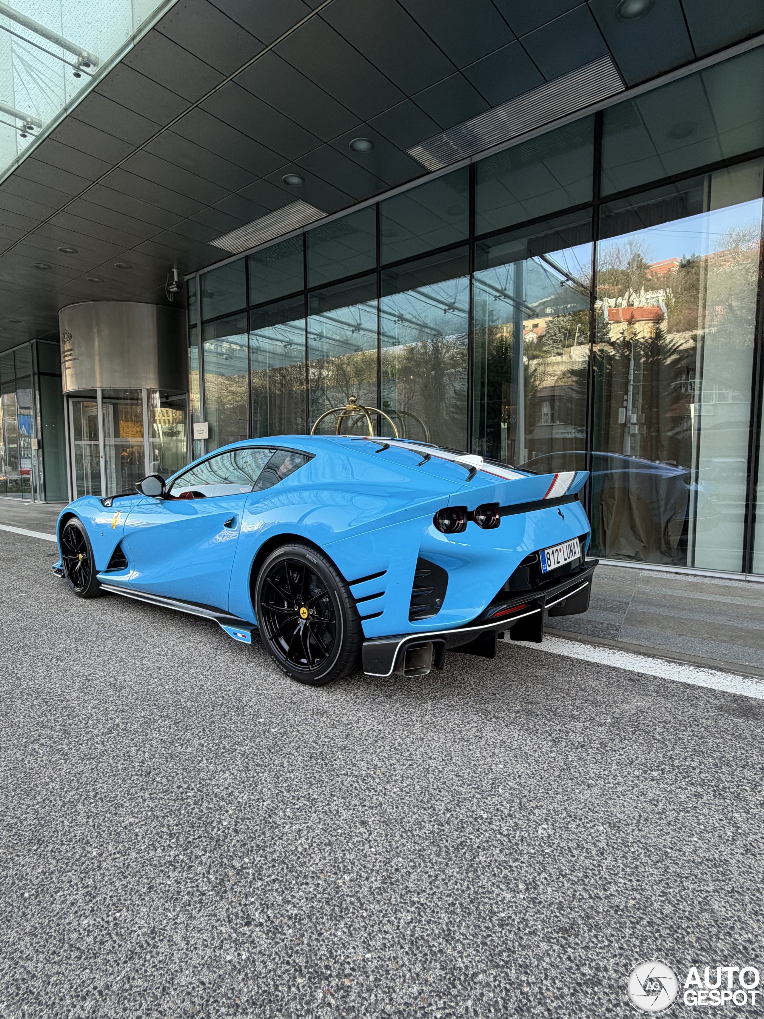 Ferrari 812 Competizione