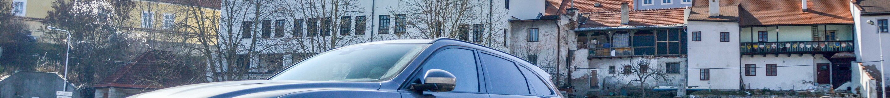 Jaguar F-PACE SVR 2021