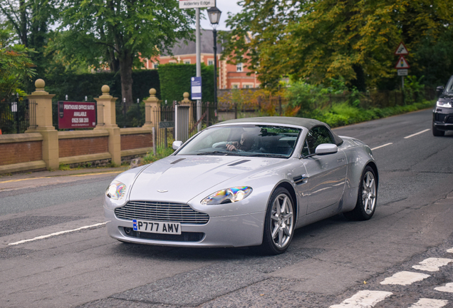 Aston Martin V8 Vantage Roadster