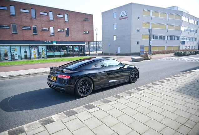 Audi R8 V10 Plus 2015