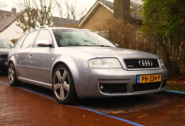 Audi RS6 Avant C5