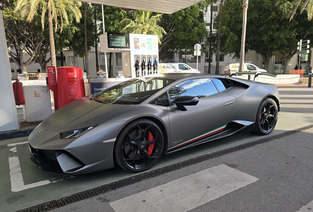 Lamborghini Huracán LP640-4 Performante