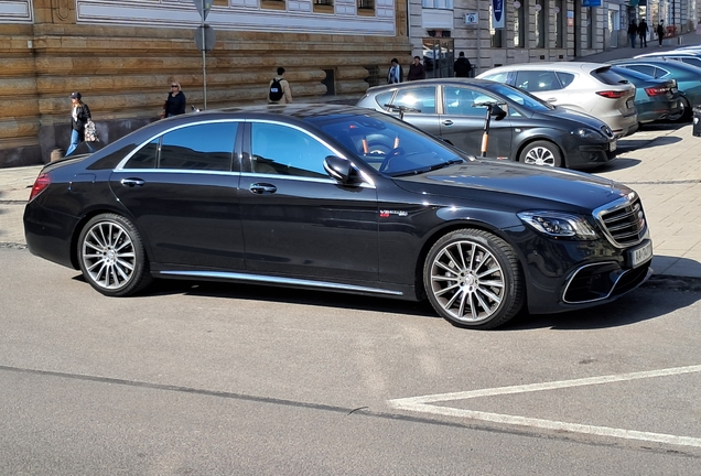 Mercedes-Benz S 63 AMG V222