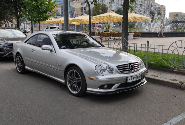 Mercedes-Benz CL 65 AMG C215