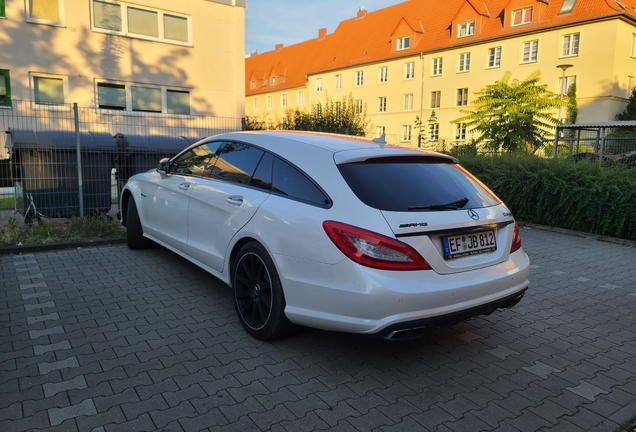 Mercedes-Benz CLS 63 AMG S X218 Shooting Brake