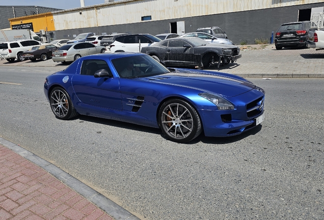 Mercedes-Benz SLS AMG