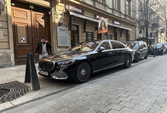 Mercedes-Maybach S 680 X223