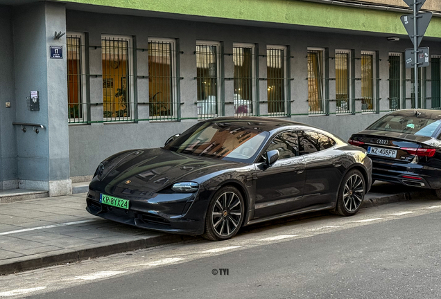 Porsche Taycan Turbo S