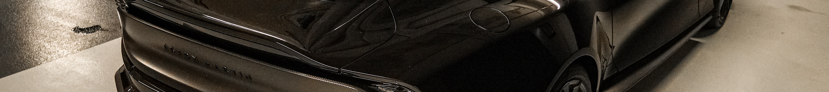 Aston Martin Vanquish 2025