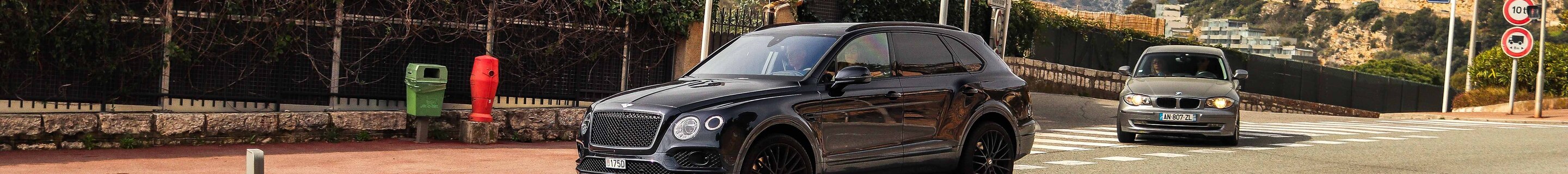 Bentley Bentayga V8
