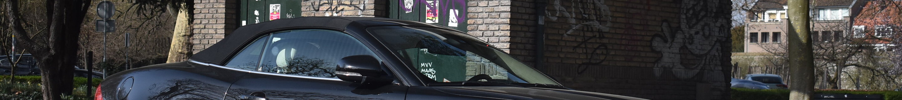 Jaguar XKR Convertible 2012