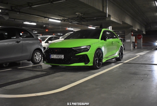 Audi RS3 Sportback 8Y 2025