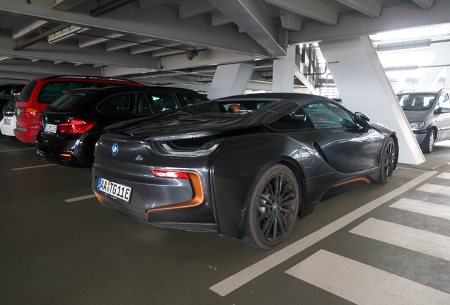 BMW i8 Roadster Ultimate Sophisto Edition