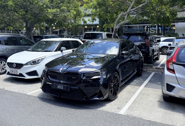 BMW M5 G90