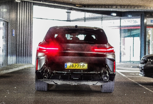 BMW XM G09 Label Red