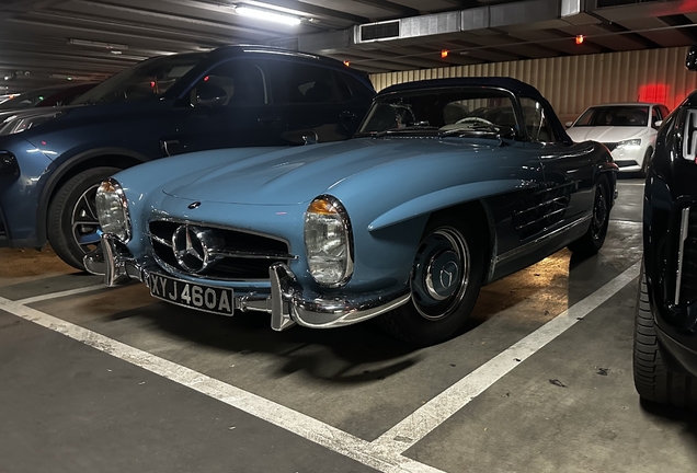 Mercedes-Benz 300SL Roadster