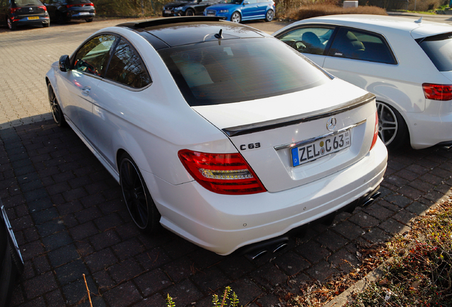 Mercedes-Benz C 63 AMG Coupé
