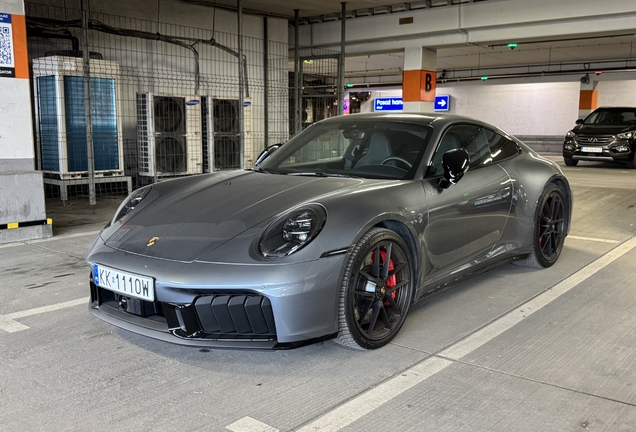 Porsche 992 Carrera 4 GTS MkII