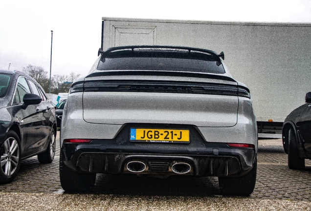 Porsche Cayenne Coupé Turbo E-Hybrid