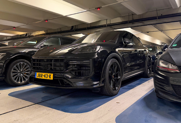 Porsche Cayenne Coupé Turbo E-Hybrid