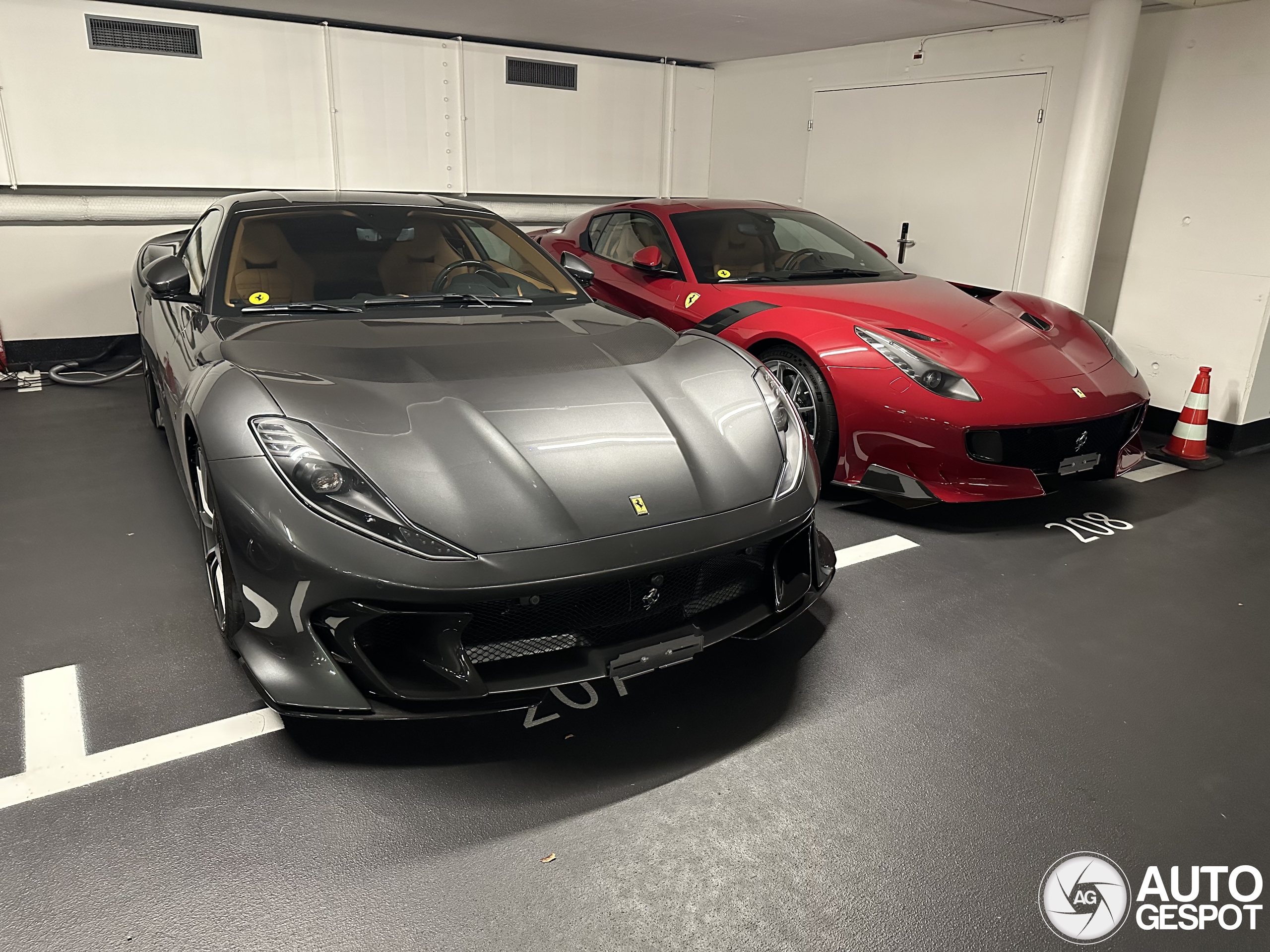Ferrari 812 Competizione