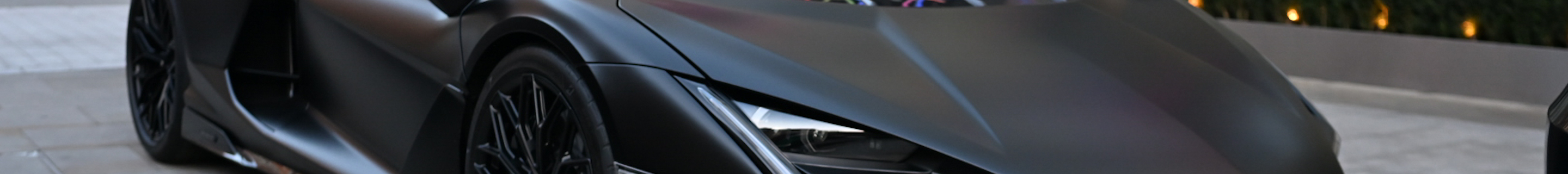 Lamborghini Revuelto