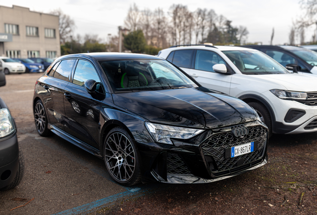 Audi RS3 Sportback 8Y 2025