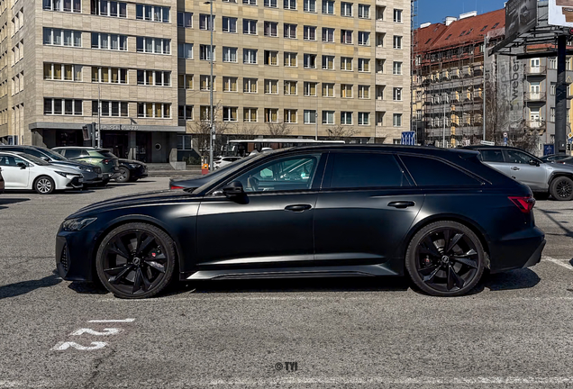 Audi RS6 Avant C8