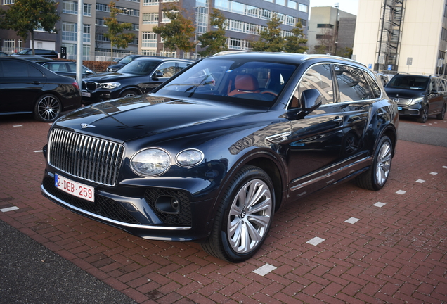 Bentley Bentayga Azure EWB First Edition