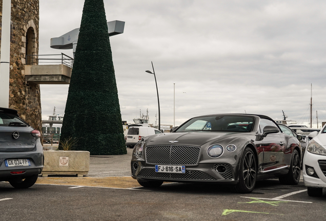Bentley Continental GTC 2019 First Edition