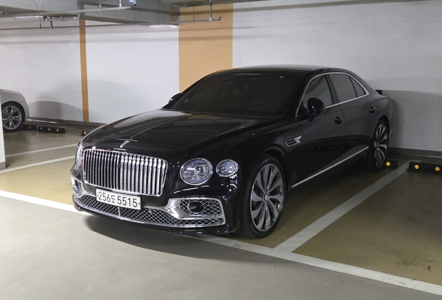 Bentley Flying Spur V8 2021