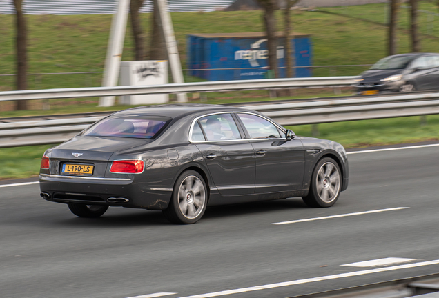 Bentley Flying Spur V8