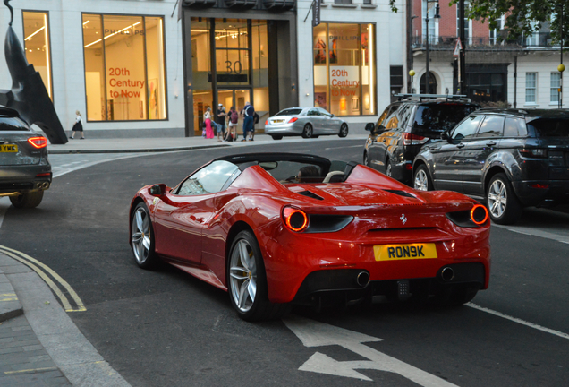 Ferrari 488 Spider