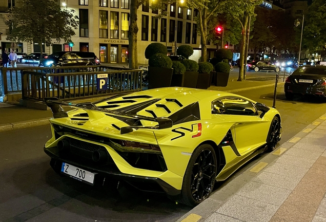 Lamborghini Aventador LP770-4 SVJ