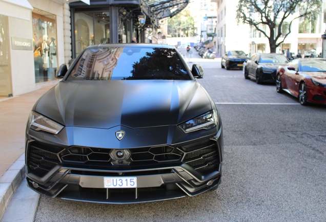 Lamborghini Urus