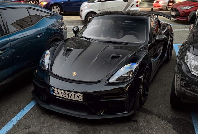 Porsche 718 Cayman GT4 RS Weissach Package