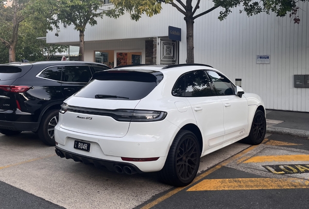 Porsche 95B Macan GTS MkII
