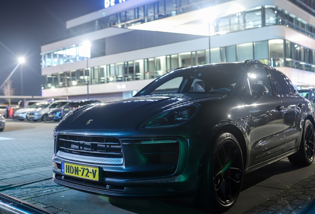 Porsche 95B Macan GTS MkIII