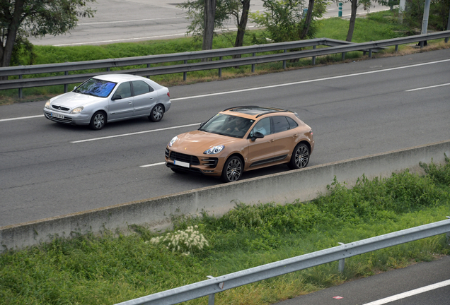 Porsche 95B Macan Turbo MkI
