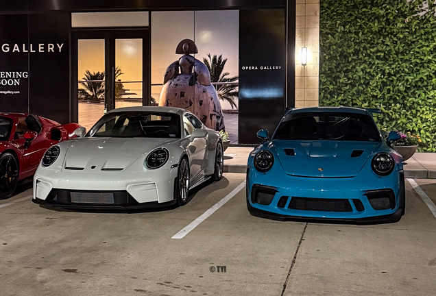 Porsche 992 GT3 Touring MkII