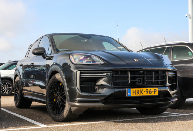 Porsche Cayenne Coupé Turbo E-Hybrid